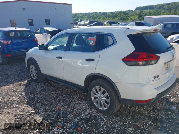 2017 Nissan Rogue SV z VIN KNMAT2MTXHP609952, wystawiony jako IAAI lot #42149361 z przebiegiem 105 911 mil mil oraz . Historia ofert i sprzedaży dostępna na DreamBid. Obrazek 3.