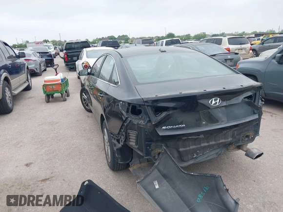 2015 Hyundai Sonata 2.4L SE with VIN 5NPE24AF2FH122221, listed as a IAAI auction lot 41932570 with 119,198 mi miles. Bid and sale history available at carsss.com. Image 3.