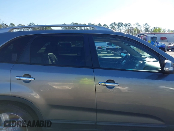 2012 Kia Sorento EX with VIN 5XYKU4A25CG203291, listed as a IAAI auction lot 41769770 with 178,348 mi miles. Bid and sale history available at carsss.com. Image 14.
