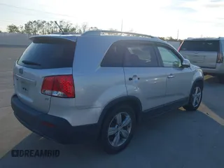 2012 Kia Sorento EX with VIN 5XYKU4A61CG248313, listed as a IAAI auction lot 41045751 with 164,192 mi miles. Bid and sale history available at carsss.com. Image 4.