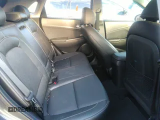 2020 Hyundai Kona Ultimate with VIN KM8K53A52LU476930, listed as a IAAI auction lot 38355576 with 39,450 mi miles. Bid and sale history available at carsss.com. Image 8.