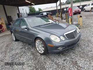 2007 Mercedes-Benz E 350 z VIN WDBUF56X97B142958, wystawiony jako IAAI lot #42385701 z przebiegiem 194 628 mil mil oraz . Historia ofert i sprzedaży dostępna na DreamBid. Obrazek 1.
