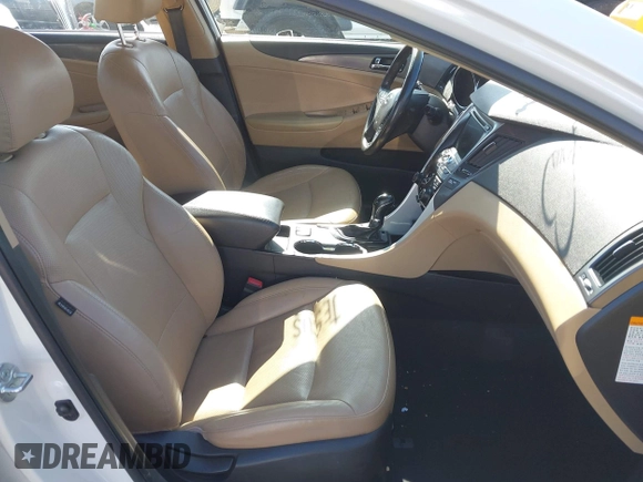 2013 Hyundai Sonata with VIN KMHEC4A49DA079878, listed as a IAAI auction lot 42153088 with 112,271 mi miles and . Bid and sale history available at carsss.com. Image 5.