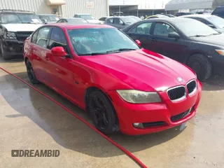 2011 BMW 3 Series 328i with VIN WBAPH7C51BE674202, listed as a IAAI auction lot 41809663 with 192,503 mi miles. Bid and sale history available at carsss.com. Image 1.