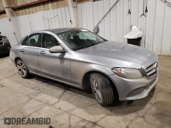 2016 Mercedes-Benz C 300 Luxury with VIN 55SWF4KB8GU113087, listed as a Copart auction lot 84115574 with 136,175 mi miles and Salvage Title. Bid and sale history available at DreamBid. Image 4.
