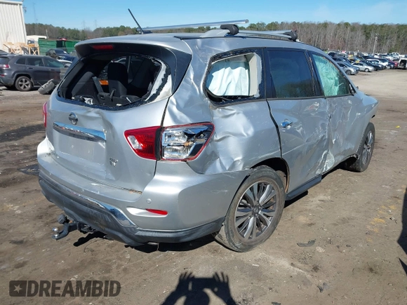 2018 Nissan Pathfinder SL with VIN 5N1DR2MM7JC647300, listed as a IAAI auction lot 41695700 with 124,573 mi miles. Bid and sale history available at carsss.com. Image 4.