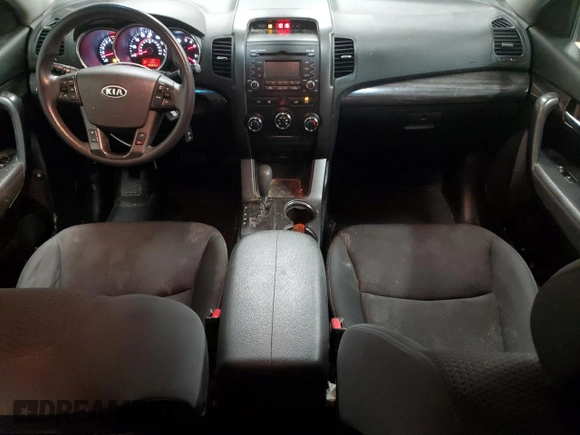 2011 Kia Sorento LX with VIN 5XYKTCA12BG187487, listed as a Copart auction lot 49736745 with 100,662 mi miles and Salvage Title. Bid and sale history available at DreamBid. Image 8.