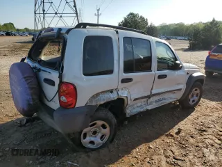 2004 Jeep Liberty Sport with VIN 1J4GL48K44W326612, listed as a Copart auction lot 52370945 with 116,215 mi miles and Salvage Title. Bid and sale history available at carsss.com. Image 3.