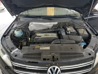 2016 Volkswagen Tiguan R-Line with VIN WVGAV7AX2GW580915, listed as a Copart auction lot 66318655 with 135,560 mi miles and Clean title. Bid and sale history available at DreamBid. Image 11.