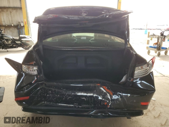 2013 Lexus ES 300h z VIN JTHBW1GG0D2015445, wystawiony jako Copart lot #56705365 z przebiegiem 118 446 mil mil oraz Szkoda całkowita • Salvage title. Historia ofert i sprzedaży dostępna na DreamBid. Obrazek 6.