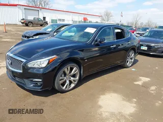 2015 Infiniti Q70 with VIN JN1BY1ARXFM562402, listed as a IAAI auction lot 41910400 with 131,469 mi miles and . Bid and sale history available at DreamBid. Image 18.