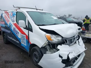 2017 Nissan NV200 Compact Cargo S with VIN 3N6CM0KN0HK706638, listed as a IAAI auction lot 41493672 with 140,966 mi miles. Bid and sale history available at carsss.com. Image 1.