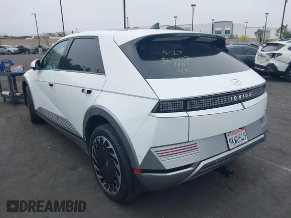 2024 Hyundai Ioniq 5 Limited with VIN KM8KRDDF3RU251679, listed as a IAAI auction lot 42408641 with 14,826 mi miles and . Bid and sale history available at DreamBid. Image 3.
