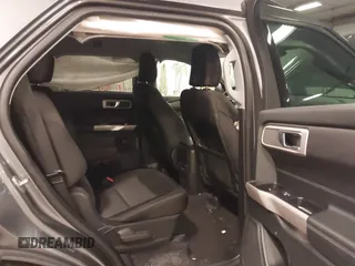 2023 Ford Explorer XLT with VIN 1FMSK8DH2PGB45913, listed as a IAAI auction lot 41701277 with 13,939 mi miles. Bid and sale history available at carsss.com. Image 8.