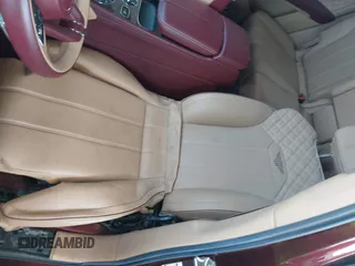 2021 Bentley Bentayga V8 z VIN SJAAM2ZV1MC037602, wystawiony jako IAAI lot #42397866 z przebiegiem Nie podano mil oraz . Historia ofert i sprzedaży dostępna na DreamBid. Obrazek 17.