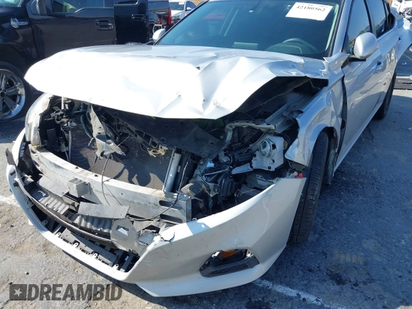 2019 Nissan Altima S z VIN 1N4BL4BV4KN314603, wystawiony jako IAAI lot #42180562 z przebiegiem 70 923 mil mil oraz . Historia ofert i sprzedaży dostępna na DreamBid. Obrazek 6.
