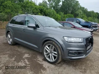2017 Audi Q7 Prestige with VIN WA1VAAF70HD003458, listed as a Copart auction lot 61714515 with 159,634 mi miles and Clean title. Bid and sale history available at DreamBid. Image 4.