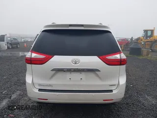 2016 Toyota Sienna XLE z VIN 5TDYK3DC6GS706142, wystawiony jako IAAI lot #41037224 z przebiegiem 162 364 mil mil oraz . Historia ofert i sprzedaży dostępna na DreamBid. Obrazek 16.