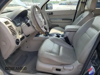 2008 Ford Escape XLT with VIN 1FMCU03178KA55787, listed as a Copart auction lot 64784465 with 2,235,503 mi miles and Clean title. Bid and sale history available at DreamBid. Image 7.