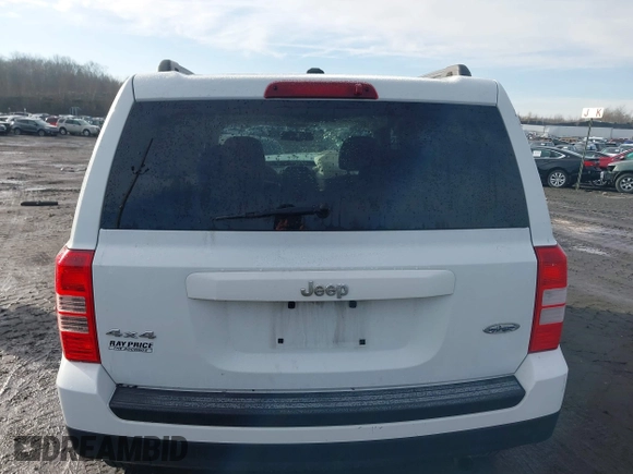 2015 Jeep Patriot High Altitude with VIN 1C4NJRFB7FD417682, listed as a IAAI auction lot 41134351 with 102,729 mi miles and . Bid and sale history available at carsss.com. Image 16.