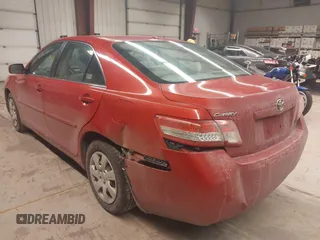 2011 Toyota Camry LE with VIN 4T4BF3EKXBR140556, listed as a IAAI auction lot 41273811 with 188,857 mi miles. Bid and sale history available at carsss.com. Image 3.