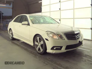 2011 Mercedes-Benz E 350 Luxury z VIN WDDHF8HB5BA300223, wystawiony jako Copart lot #61696655 z przebiegiem 167 439 mil mil oraz Czysty tytuł • Clean title. Historia ofert i sprzedaży dostępna na DreamBid. Obrazek 1.