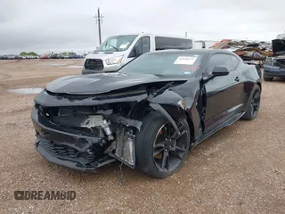 2019 Chevrolet Camaro 1SS z VIN 1G1FF1R70K0111514, wystawiony jako IAAI lot #41924277 z przebiegiem Nie podano mil oraz . Historia ofert i sprzedaży dostępna na DreamBid. Obrazek 17.