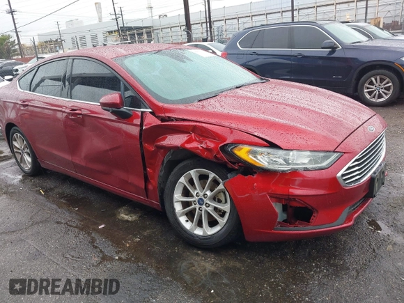 2019 Ford Fusion SE with VIN 3FA6P0HD0KR104302, listed as a IAAI auction lot 41550333 with 73,894 mi miles. Bid and sale history available at carsss.com. Image 1.