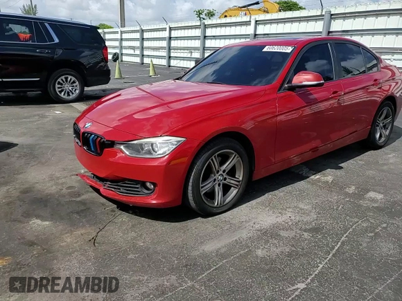 2013 BMW 3 Series 328i xDrive with VIN WBA3B3C5XDJ810958, listed as a Copart auction lot 60620005 with 143,589 mi miles and Salvage title. Bid and sale history available at DreamBid. Image 13.