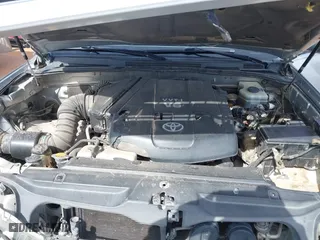 2004 Toyota 4Runner SR5 with VIN JTEZU14R840028057, listed as a IAAI auction lot 41876451 with 172,472 mi miles. Bid and sale history available at carsss.com. Image 10.