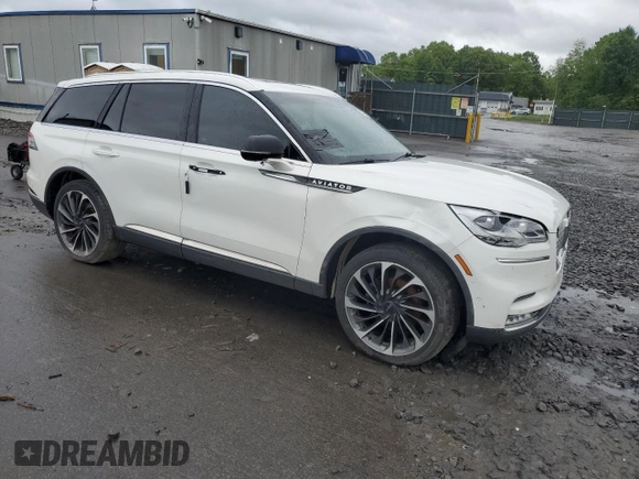 2021 Lincoln Aviator Reserve z VIN 5LM5J7XC6MGL14110, wystawiony jako Copart lot #57793045 z przebiegiem 88 363 mil mil oraz Szkoda całkowita • Salvage title. Historia ofert i sprzedaży dostępna na DreamBid. Obrazek 4.
