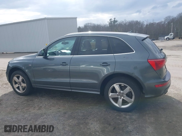 2012 Audi Q5 3.2L Premium Plus with VIN WA1DKAFPXCA080146, listed as a IAAI auction lot 41884166 with 231,000 mi miles. Bid and sale history available at carsss.com. Image 15.