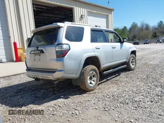 2014 Toyota 4Runner Limited with VIN JTEBU5JR1E5165584, listed as a IAAI auction lot 41727845 with 178,774 mi miles. Bid and sale history available at carsss.com. Image 4.