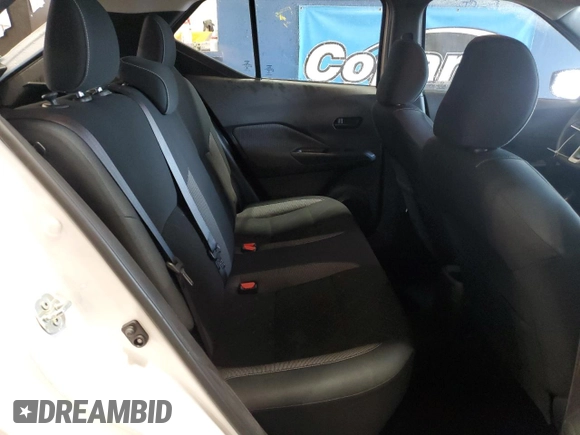 2019 Nissan Kicks S with VIN 3N1CP5CU4KL561427, listed as a Copart auction lot 52335125 with 34,035 mi miles and Salvage Title. Bid and sale history available at DreamBid. Image 11.