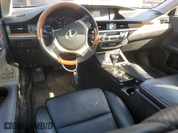 2013 Lexus ES 300h z VIN JTHBW1GGXD2024475, wystawiony jako Copart lot #44992235 z przebiegiem 182 614 mil mil oraz Szkody całkowita. Historia ofert i sprzedaży dostępna na DreamBid. Obrazek 8.