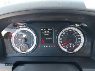 2016 Ram 1500 Express with VIN 1C6RR7FG7GS372080, listed as a IAAI auction lot 42314993 with 91,281 mi miles and . Bid and sale history available at DreamBid. Image 7.