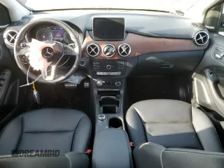 2015 Mercedes-Benz B with VIN WDDVP9AB6FJ004293, listed as a Copart auction lot 73193382 with 85,689 mi miles. Bid and sale history available at carsss.com. Image 8.