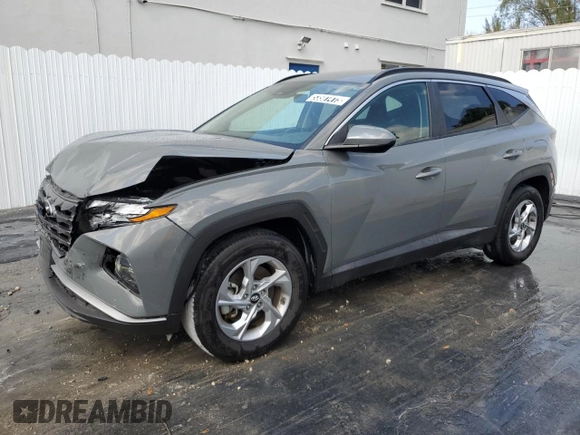 2024 Hyundai Tucson SEL with VIN 5NMJB3DE2RH387556, listed as a Copart auction lot 53581415 with 25,740 mi miles and Non Repairable. Bid and sale history available at carsss.com. Image 1.