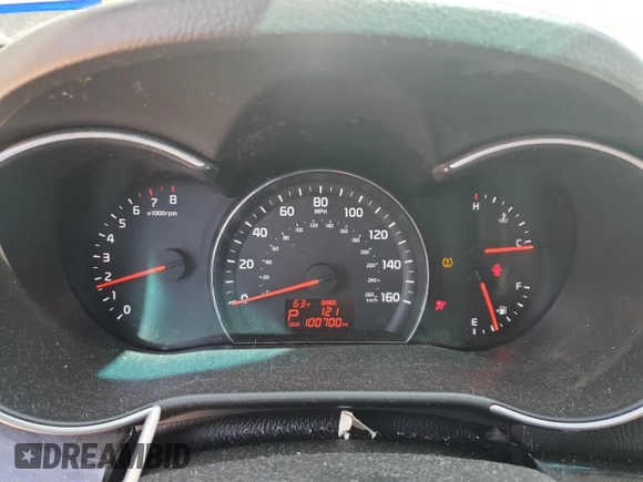 2014 Kia Sorento LX z VIN 5XYKT4A74EG461352, wystawiony jako Copart lot #53847275 z przebiegiem 100 700 mil mil oraz Szkoda całkowita • Salvage title. Historia ofert i sprzedaży dostępna na DreamBid. Obrazek 9.