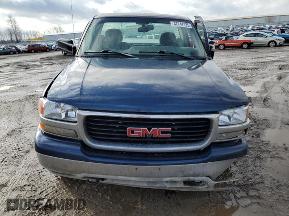 2000 GMC Sierra 1500 SLE with VIN 1GTEK14T3YZ223523, listed as a Copart auction lot 47747175 with 218,723 mi miles and Non Repairable. Bid and sale history available at DreamBid. Image 5.