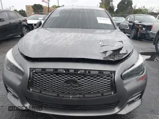 2014 Infiniti Q50 with VIN JN1BV7AP5EM688434, listed as a IAAI auction lot 41548512 with 110,846 mi miles. Bid and sale history available at carsss.com. Image 12.