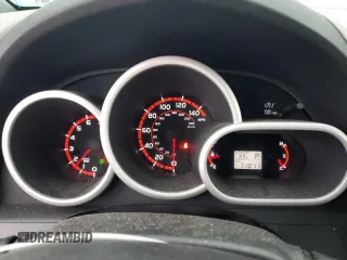 2009 Pontiac Vibe with VIN 5Y2SM67099Z416529, listed as a Copart auction lot 80548854 with 71,011 mi miles and Salvage Title. Bid and sale history available at carsss.com. Image 9.