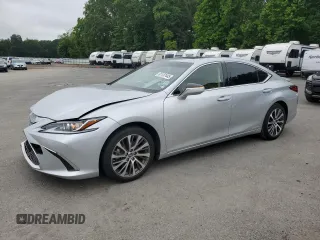 2019 Lexus ES 300h с VIN JTHB21B11K2003364, выставлен на аукционе Copart как лот 61137445 с пробегом 36 906 миль миль и Списание • Salvage title. История ставок и продаж доступна на DreamBid. Изображение 1.