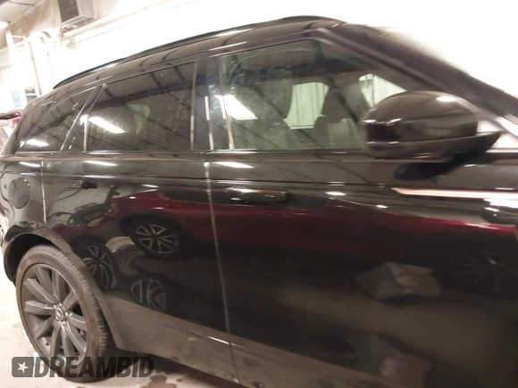 2018 Land Rover Range Rover Velar R-Dynamic HSE with VIN SALYM2RV7JA748072, listed as a IAAI auction lot 41207544 with 65,385 mi miles and . Bid and sale history available at DreamBid. Image 14.