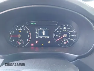 2018 Kia Sorento LX with VIN 5XYPG4A32JG340689, listed as a IAAI auction lot 41717750 with 72,212 mi miles. Bid and sale history available at carsss.com. Image 7.