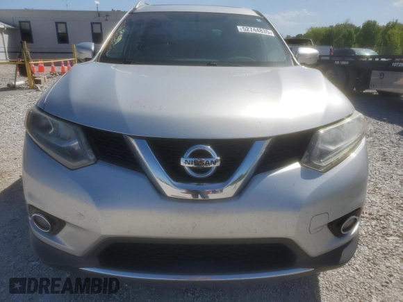 2015 Nissan Rogue SV with VIN 5N1AT2MT6FC787079, listed as a Copart auction lot 52744835 with 137,008 mi miles and Salvage Title. Bid and sale history available at DreamBid. Image 5.