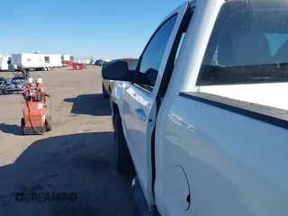 2015 Chevrolet Silverado 1500 Work Truck with VIN 1GCNKPEC3FZ411361, listed as a IAAI auction lot 40399633 with 161,741 mi miles. Bid and sale history available at carsss.com. Image 17.
