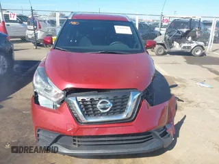 2019 Nissan Kicks S with VIN 3N1CP5CU4KL511255, listed as a IAAI auction lot 41841226 with 91,575 mi miles and . Bid and sale history available at carsss.com. Image 13.