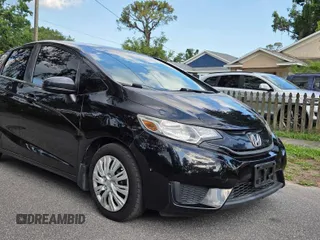 2015 Honda Fit LX с VIN 3HGGK5H56FM706550, выставлен на аукционе Copart как лот 61749455 с пробегом 87 421 миль миль и Чистый • Clean title. История ставок и продаж доступна на DreamBid. Изображение 1.