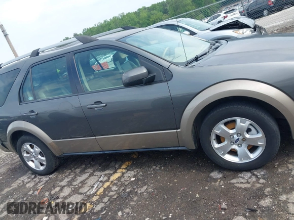 2005 Ford Freestyle SEL with VIN 1FMZK02185GA06274, listed as a IAAI auction lot 42232701 with Not provided miles and . Bid and sale history available at DreamBid. Image 13.